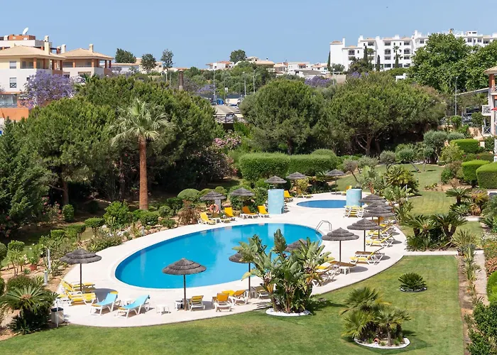 Penthouse With Pool View In Albufeira By Lovelystay